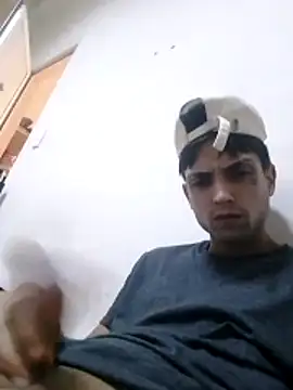 Snapshot of CubanoxxxSex chatting on February 20, 2026, 8:33 pm CubanoxxxSex online show from February 20, 2026, 8:33 pm