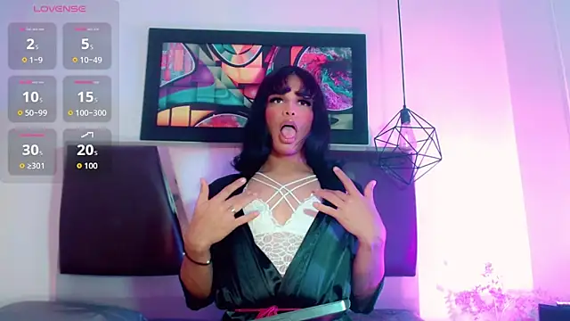 Snapshot of Zonce_shimer chatting on February 10, 2026, 3:49 am Zonce shimer online show from February 10, 2026, 3:49 am