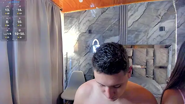 Snapshot of Manson_and_Zoe chatting on March 5, 2026, 11:29 am Manson and Zoe online show from March 5, 2026, 11:29 am