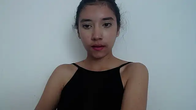 Snapshot of ScarlettMus chatting on February 22, 2026, 4:52 pm ScarlettMus online show from February 22, 2026, 4:52 pm