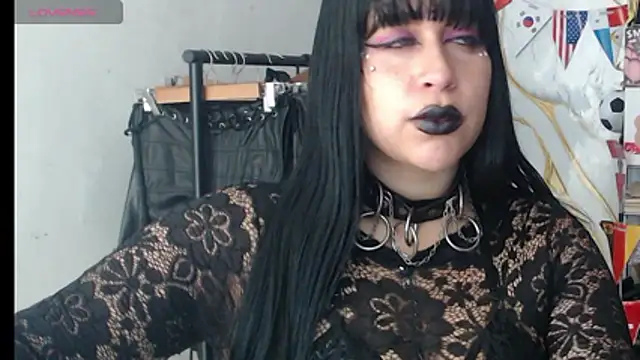 Snapshot of valen_ros chatting on June 22, 2026, 7:27 am valen ros online show from June 22, 2026, 7:27 am