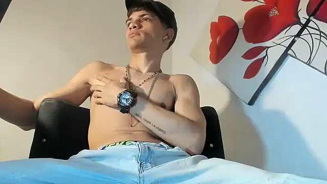 Jesshot bigcock20cm online show from July 6, 2026, 11:06 am