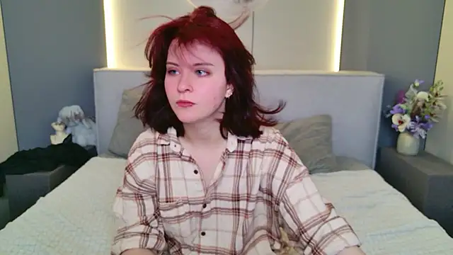 Snapshot of Milana_Bold chatting on June 29, 2026, 8:41 pm Milana Bold online show from June 29, 2026, 8:41 pm