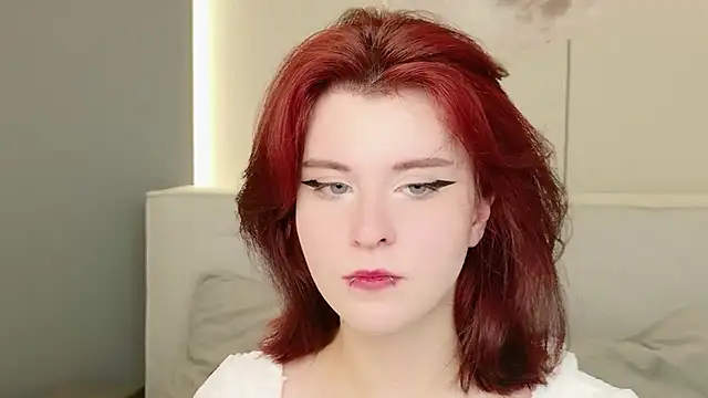 Snapshot of Milana_Bold chatting on July 23, 2026, 8:27 pm Milana Bold online show from July 23, 2026, 8:27 pm