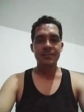 Snapshot of Santiago_vnz chatting on February 19, 2026, 3:36 am Santiago vnz online show from February 19, 2026, 3:36 am