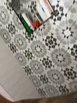 ArielsFeet333 online show from February 22, 2026, 9:33 am