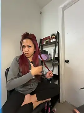 ArielsFeet333 online show from February 18, 2026, 5:38 am