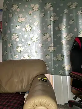 Snapshot of Ebony_Queeen chatting on March 28, 2026, 10:22 pm Ebony Queeen online show from March 28, 2026, 10:22 pm