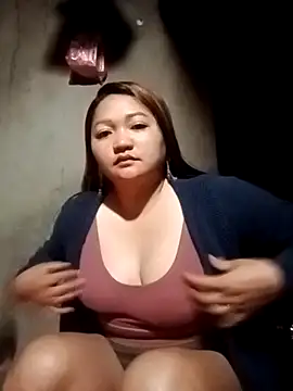 Snapshot of cuunon11 chatting on February 8, 2026, 8:39 pm cuunon11 online show from February 8, 2026, 8:39 pm