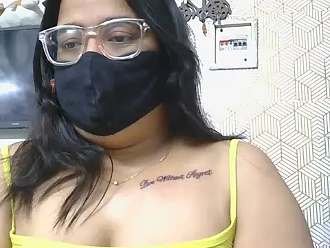 Snapshot of GangbangCouple chatting on April 22, 2026, 4:52 am GangbangCouple online show from April 22, 2026, 4:52 am