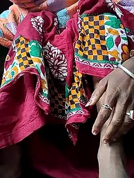 Sweet-runi online show from February 19, 2026, 1:57 am