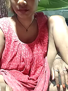 Sweet-runi online show from July 2, 2026, 3:29 pm