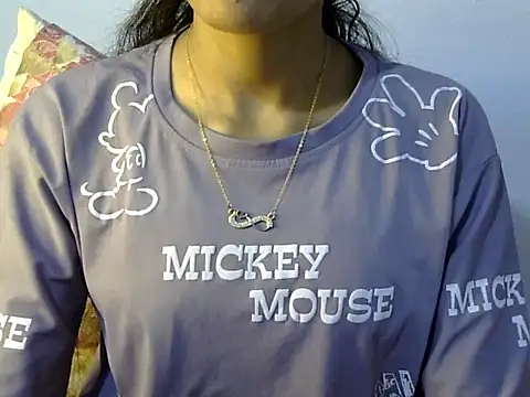 Snapshot of Mehaak_ chatting on February 24, 2026, 4:41 pm Mehaak online show from February 24, 2026, 4:41 pm