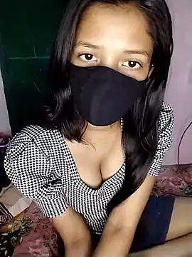 Snapshot of Naina-hott chatting on February 24, 2026, 6:31 pm Naina-hott online show from February 24, 2026, 6:31 pm