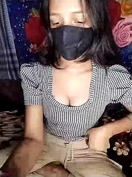 Snapshot of Naina-hott chatting on February 7, 2026, 8:06 pm Naina-hott online show from February 7, 2026, 8:06 pm