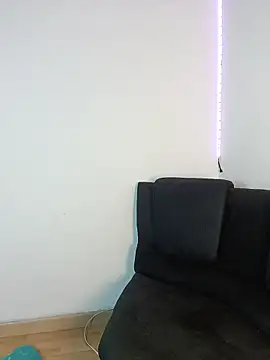 Snapshot of Emmanuel_Lust chatting on February 10, 2026, 1:32 pm Emmanuel Lust online show from February 10, 2026, 1:32 pm