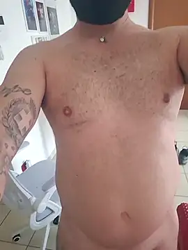 Snapshot of Furnor chatting on February 13, 2026, 10:59 am Furnor online show from February 13, 2026, 10:59 am