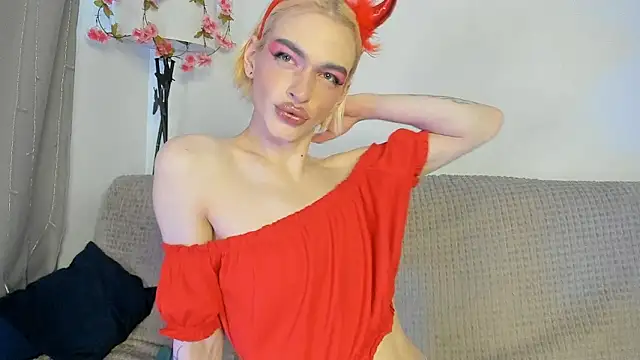 Snapshot of DeepSignal chatting on February 24, 2026, 6:25 am DeepSignal online show from February 24, 2026, 6:25 am