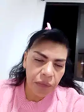 jennifer 0717 online show from May 17, 2026, 12:21 am