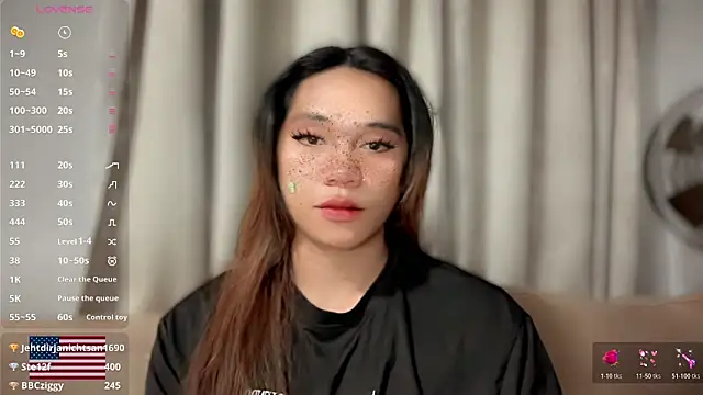 Kelly Mckinney online show from April 2, 2026, 8:37 pm