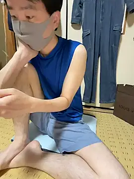 shizuku-kun211 online show from June 1, 2026, 4:45 am
