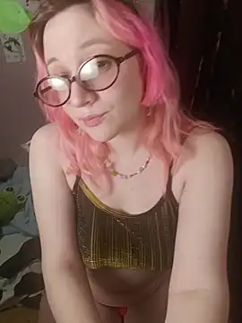 PinkyDavi online show from April 11, 2026, 10:24 pm