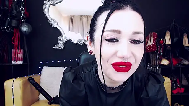 GoddessGeo online show from April 14, 2026, 3:17 pm