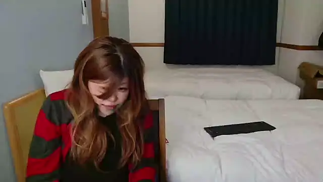 Snapshot of rie__123 chatting on February 16, 2026, 6:17 pm rie 123 online show from February 16, 2026, 6:17 pm