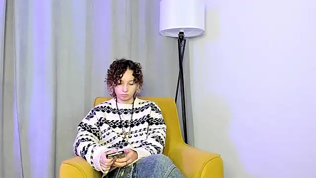 Snapshot of MistyElofson chatting on February 6, 2026, 8:32 am MistyElofson online show from February 6, 2026, 8:32 am