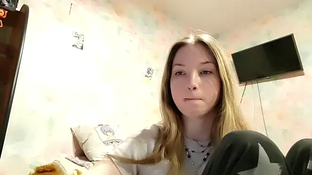 TiaBIanks online show from February 18, 2026, 12:23 pm