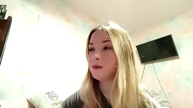 Snapshot of TiaBIanks chatting on March 10, 2026, 10:08 am TiaBIanks online show from March 10, 2026, 10:08 am