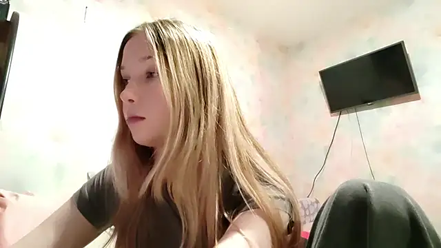 Snapshot of TiaBIanks chatting on March 6, 2026, 10:54 am TiaBIanks online show from March 6, 2026, 10:54 am