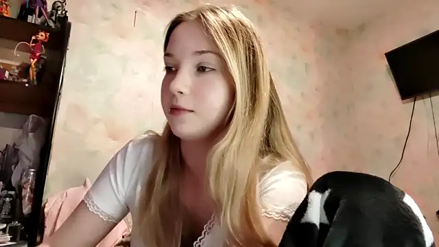 Snapshot of TiaBIanks chatting on April 4, 2026, 2:51 am TiaBIanks online show from April 4, 2026, 2:51 am