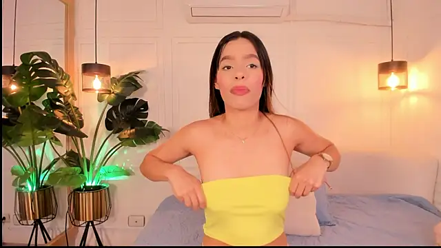 Nicole Whittee online show from February 23, 2026, 7:58 pm