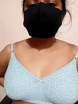 Wow nikita online show from April 8, 2026, 6:09 pm