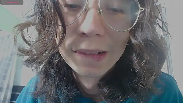 Snapshot of najimi_uwu_ chatting on February 19, 2026, 1:13 am najimi uwu online show from February 19, 2026, 1:13 am