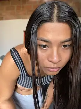 Romie rous online show from July 7, 2026, 2:53 pm