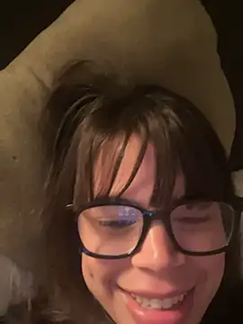 Brigitte01 online show from April 4, 2026, 11:55 pm