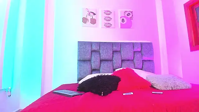 Madison Rosee online show from March 13, 2026, 11:26 am