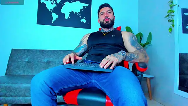 Alessrose online show from March 6, 2026, 7:42 pm