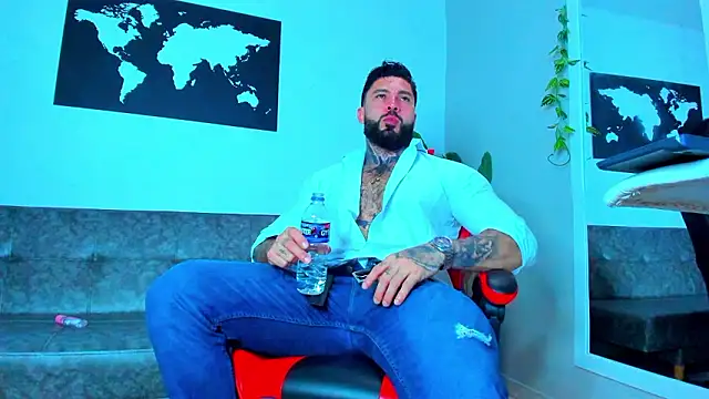 Alessrose online show from March 2, 2026, 8:38 pm