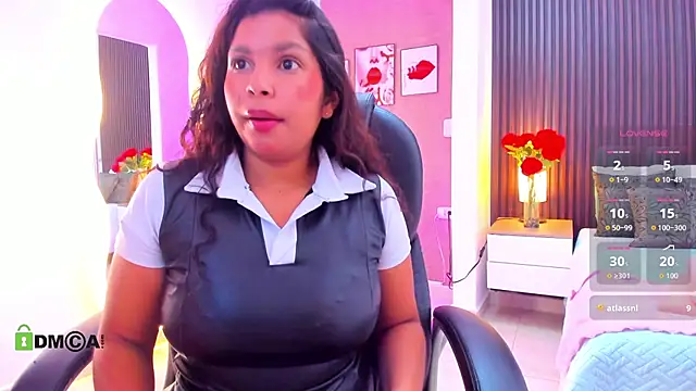Dulcecooper1 online show from July 27, 2026, 7:43 pm