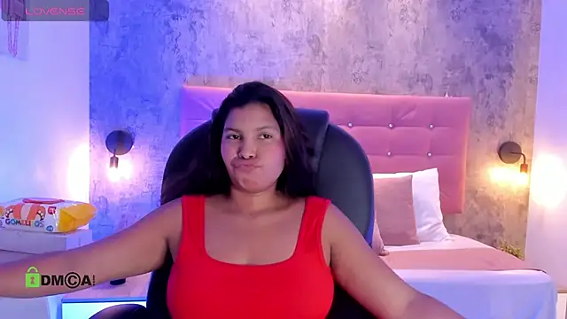 Dulcecooper1 online show from July 16, 2026, 7:11 pm