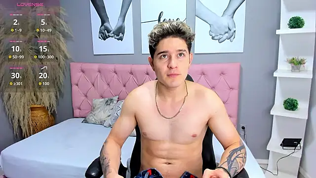 rayan linxx online show from February 28, 2026, 7:46 pm