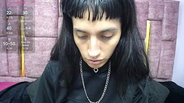 FRANCESCA LOVE  online show from April 11, 2026, 3:25 am