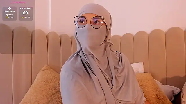 Snapshot of _amisha chatting on February 21, 2026, 11:34 am amisha online show from February 21, 2026, 11:34 am