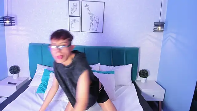  camilo ortiz online show from March 6, 2026, 7:42 pm