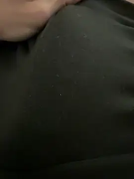 rawboy  online show from April 5, 2026, 2:02 pm