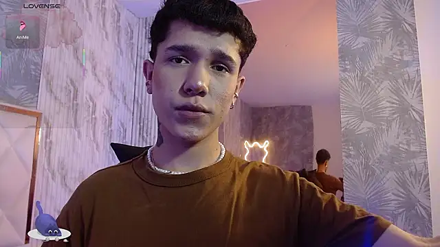 estefan tay online show from February 13, 2026, 7:36 pm