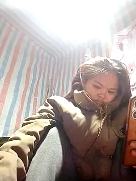 Luminana online show from March 10, 2026, 1:20 am